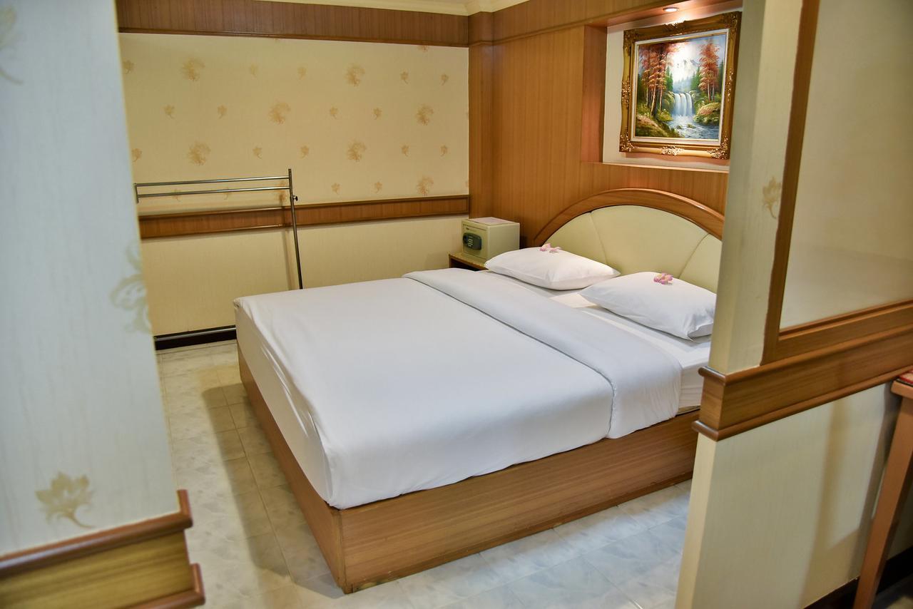 The Kaze 34 Hotel And Serviced Residence Бангкок Экстерьер фото